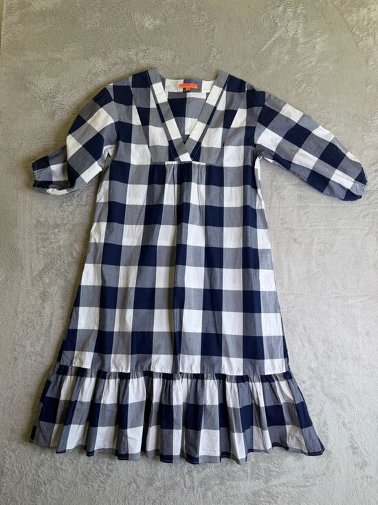 Vilagallo Dresses & Skirts - Vilagallo Navy and White Gingham V-Neck Misi Dress 42